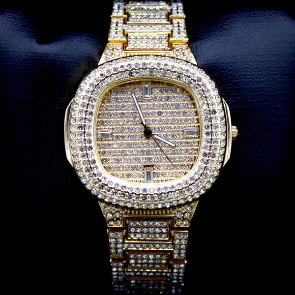 Serious Green: This $2.4 Million Jacob & Co. Caviar Emerald Tourbillon  Watch Has 424 Emeralds